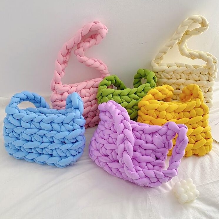 Chunky Stricktasche - Tragen Sie Stil und Komfort mühelos