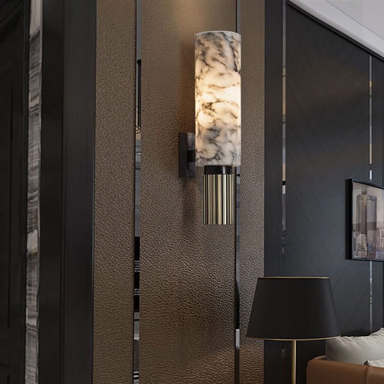 Elero Wandleuchte — Elegante Marmor-LED-Leuchte mit Kupferakzenten