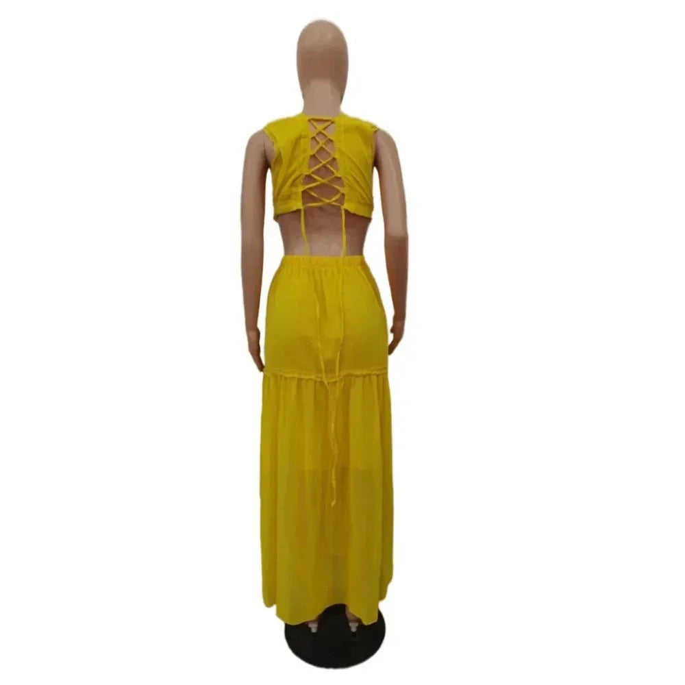 Glänzendes Glamour Kleid mit V-Ausschnitt