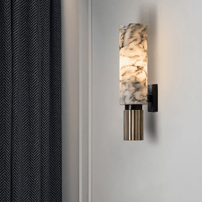 Elero Wandleuchte — Elegante Marmor-LED-Leuchte mit Kupferakzenten