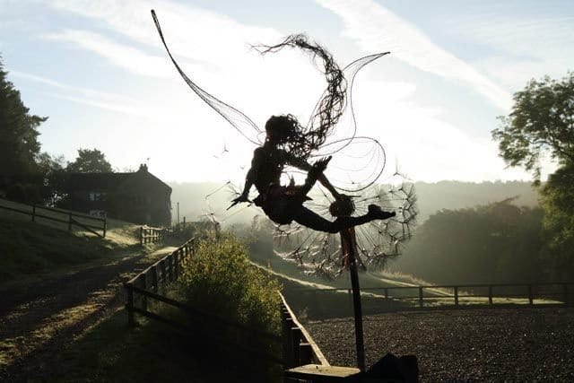 MystiMetal Haven – Verzaubernde Outdoor-Dekoration