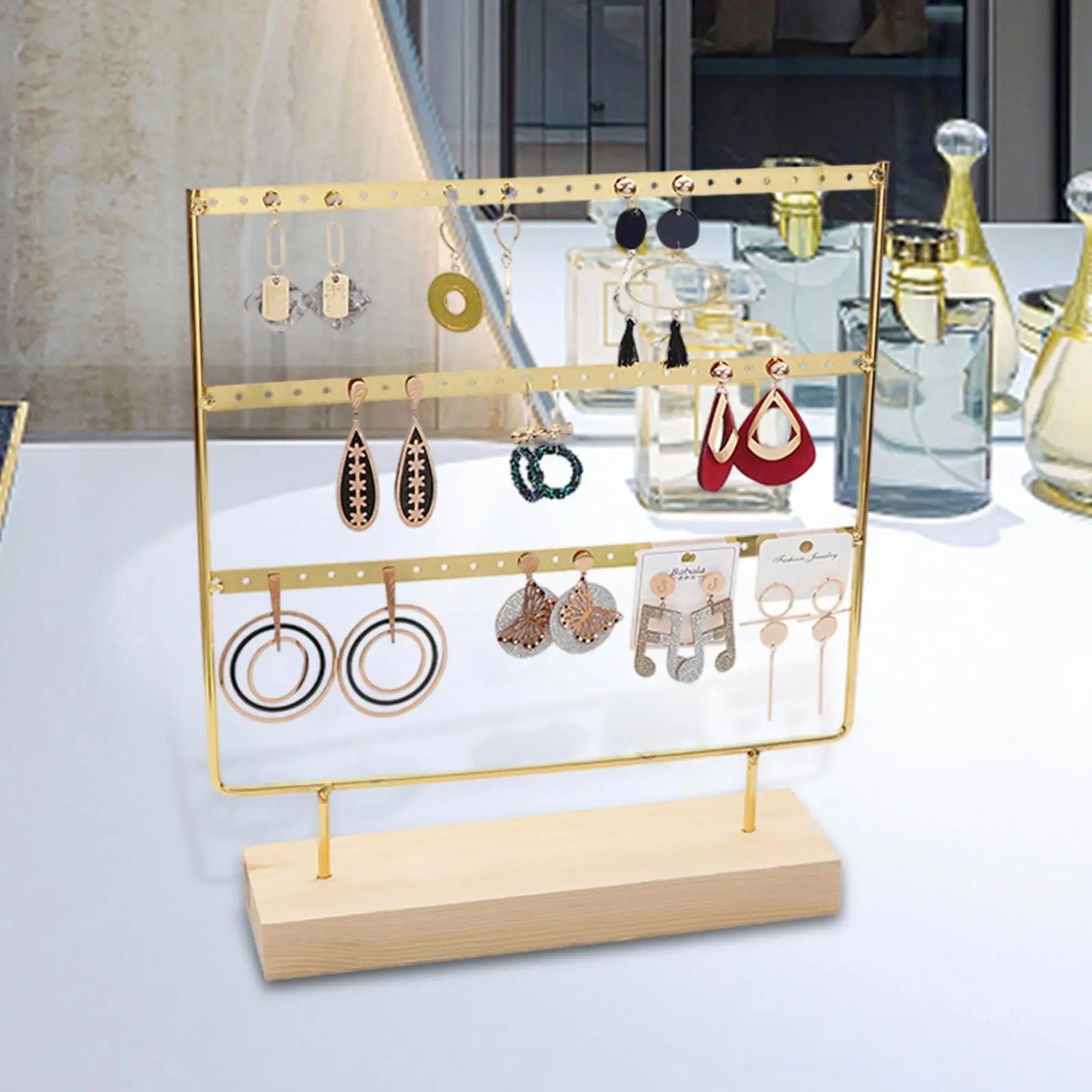 Organisateur d'affichage des boucles d'oreille et de bijoux en 3 étapes