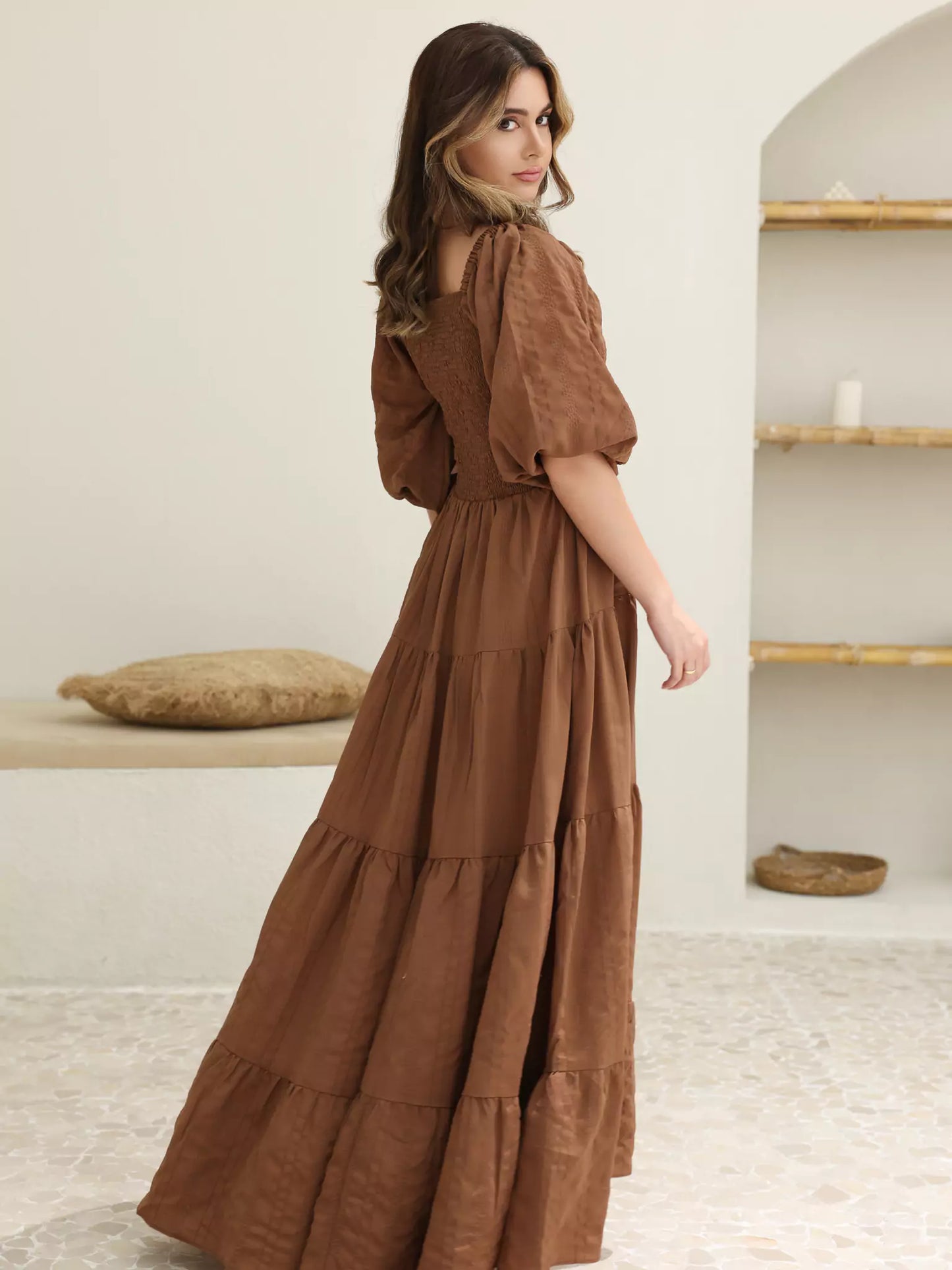 Forever Love Braunes Kleid mit gerafftem Oberteil