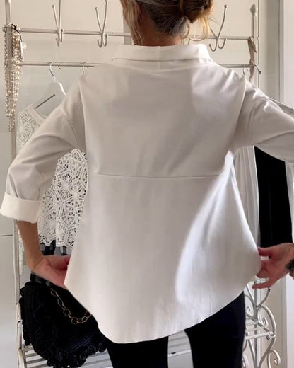 Emily Lässiges Oberteil mit breitem Revers und halben Turtleneck