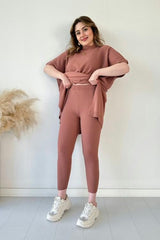 Lynara Set Zwei-teiliges Set aus dehnbarem Strick für Frauen (Top + Hose)