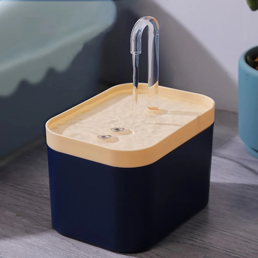 Automatischer Trinkbrunnen für Haustiere